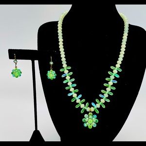 Belladonna jewelry 2pc set. Made in Canada.